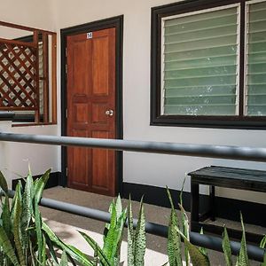 Dormitory Room Mixed
